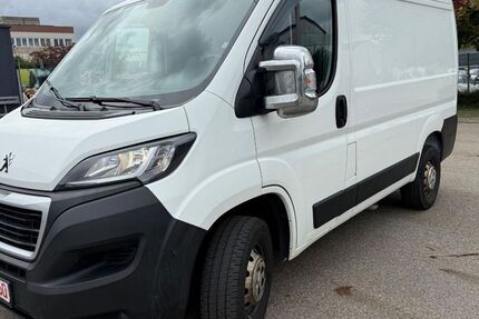 Peugeot Boxer 181.000 km 11.400 &euro; Asperg / Stuttgart 71679
