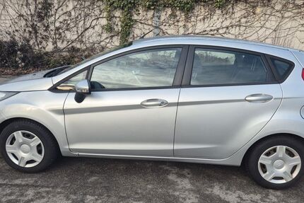 Ford Fiesta 100.000 km 6.999 &euro; möglingen 71696