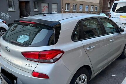 Hyundai i30 120.000 km 13.200 &euro; Fellbach 70734