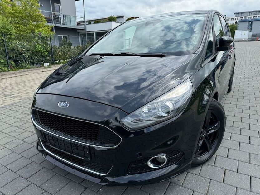 S-Max