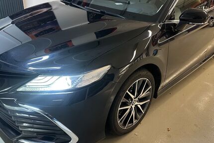 Toyota Camry 261.970 km 22.990 € LEONBERG 71229