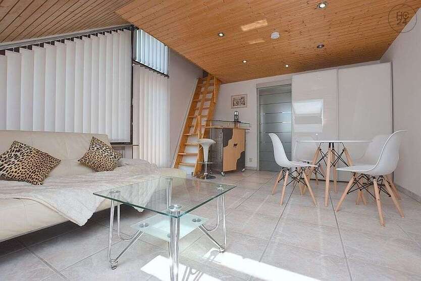 Wohnung zum Mieten in Stuttgart 980 € 40 m²