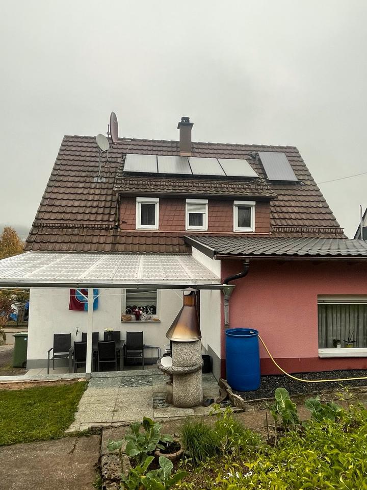 Einfamilienhaus mit großen Grundstück in Stammheim