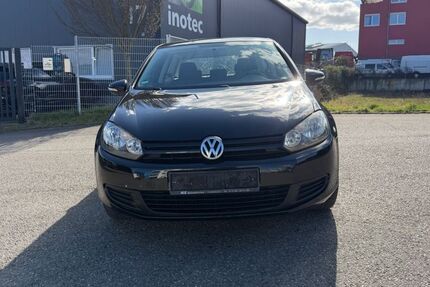 VW Golf 241.000 km 1.950 &euro; Markgröningen 71706