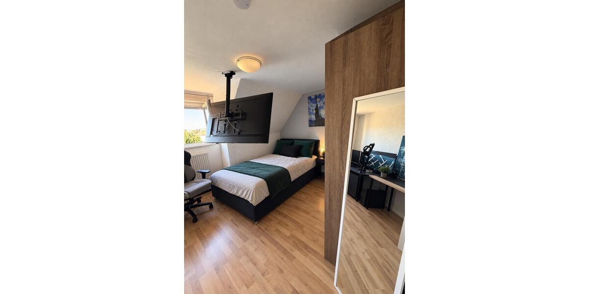Dachgeschoßwohnung Reutlingen Sondelfingen - 2 Zimmer, 45 m&sup2;, 470&euro; | Angebot:27595822