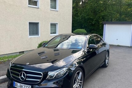Mercedes-Benz E 220 98.000 km 32.500 € Weil im Schönbuch 71093