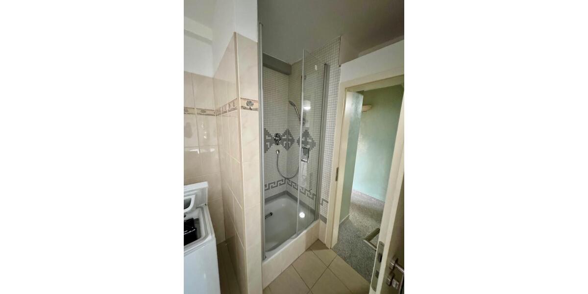 Erdgeschoßwohnung Stuttgart Lehen - 1 Zimmer, 16 m&sup2;, 550&euro; | Angebot:26483146