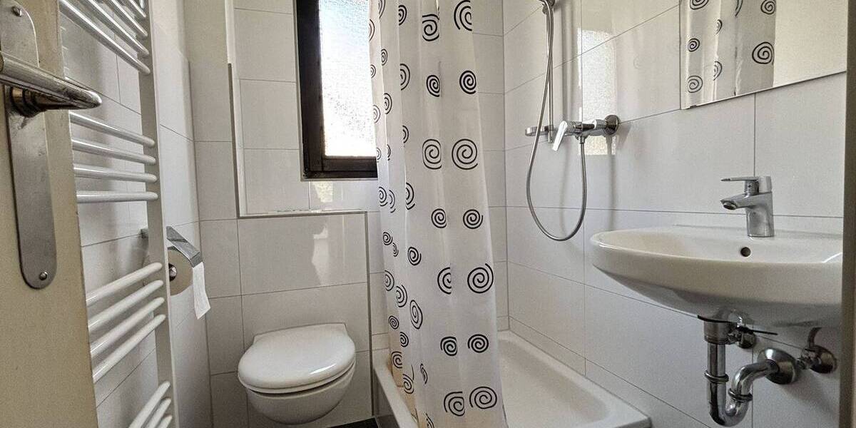 Etagenwohnung Fellbach Schmiden - 3 Zimmer, 65 m&sup2;, 880&euro; | Angebot:25997793