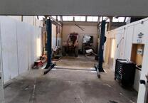 Lagerhalle Mit Hebebühne