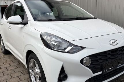 Hyundai i10 34.800 km 12.590 &euro; Filderstadt 70794