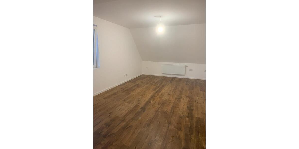 Dachgeschoßwohnung Stuttgart Bad Cannstatt - 2 Zimmer, 55 m&sup2;, 850&euro; | Angebot:26612902