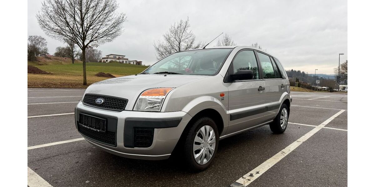 Ford Fusion 121.000 km 1.490 &euro; Calw 75365