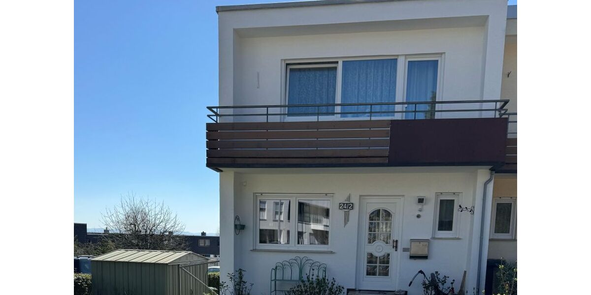 Provisionsfrei* Reiheneckhaus von Privat in Herrenberg - Brahmsstraße 5.5 zimmer