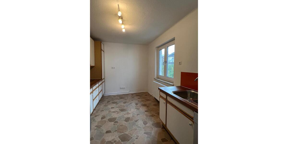 Etagenwohnung Pforzheim Eutingen - 3 Zimmer, 80 m&sup2;, 650&euro; | Angebot:25980516