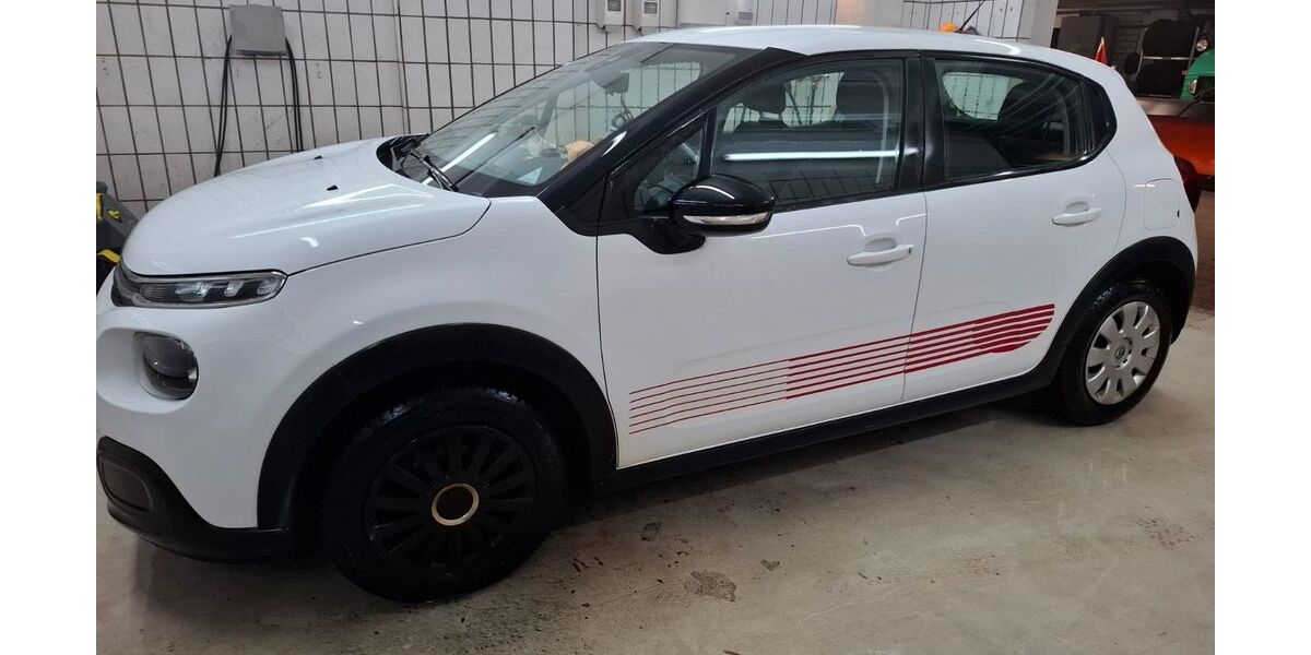Citroen C3 109.000 km 4.499 &euro; Bad Liebenzell 75378