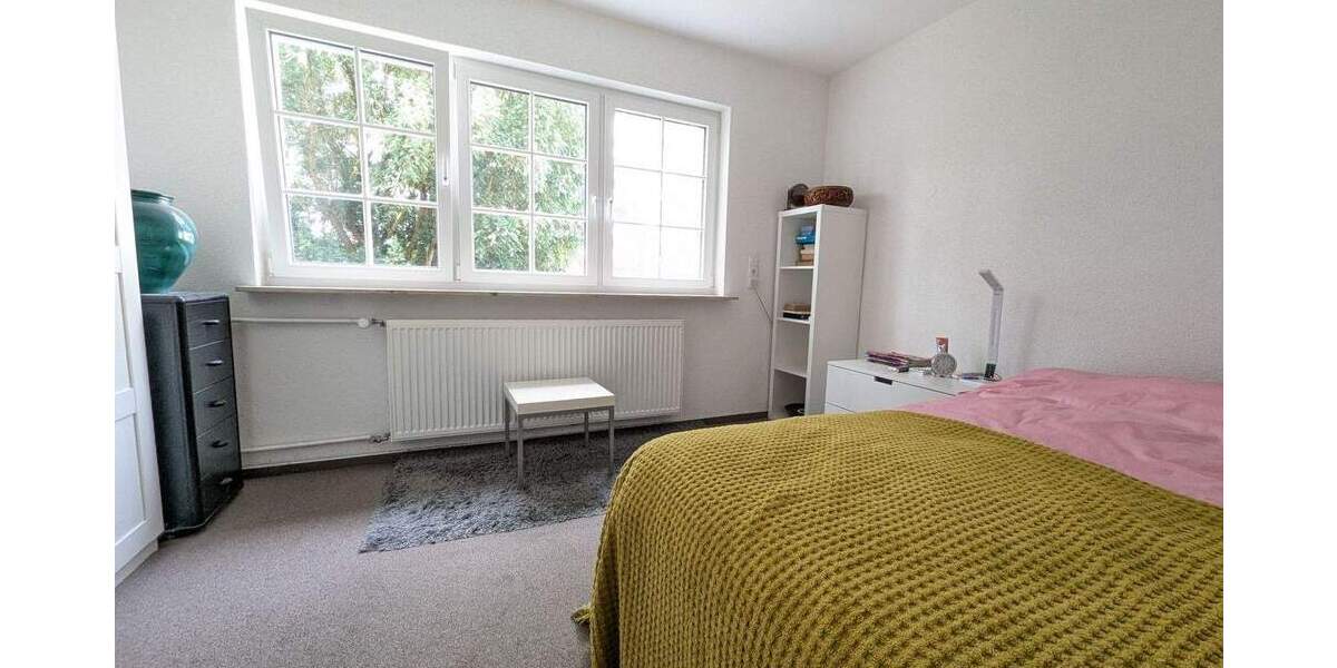 Einfamilienhaus Niefern-Öschelbronn Niefern - 7 Zimmer, 190 m&sup2;, 550.000&euro; | Angebot:25738400