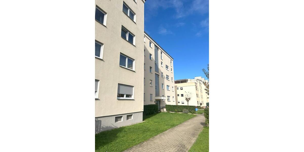 Etagenwohnung Pforzheim Eutingen - 3.5 Zimmer, 84 m&sup2;, 1.170&euro; | Angebot:25953936
