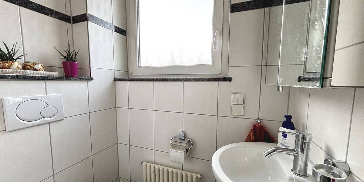 Reihenmittelhaus Stuttgart Hofen - 5 Zimmer, 130 m&sup2;, 520.000&euro; | Angebot:25909036