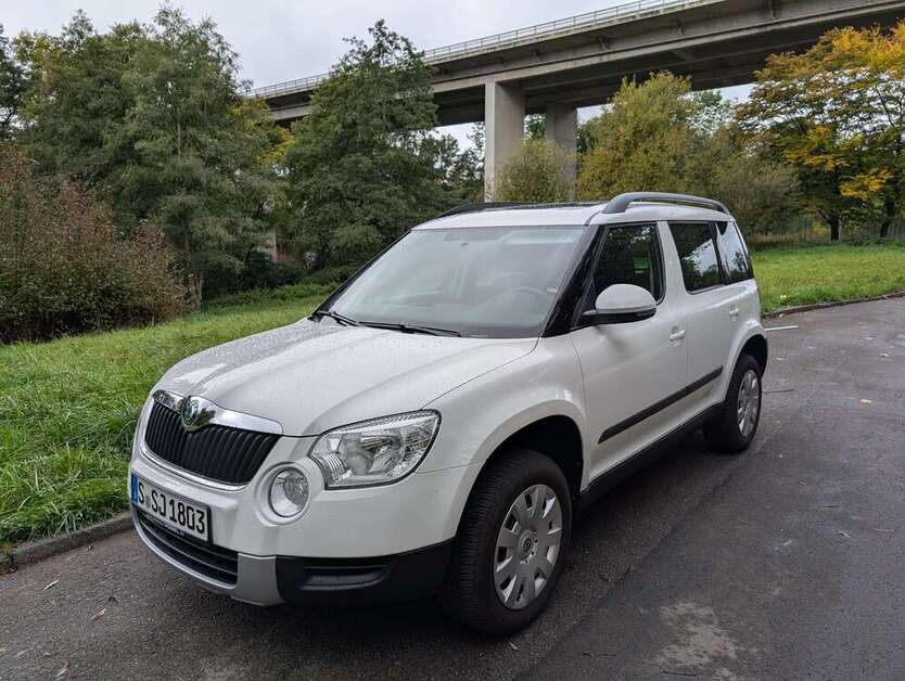 Skoda Yeti 95.000 km 11.000 € Stuttgart 70567