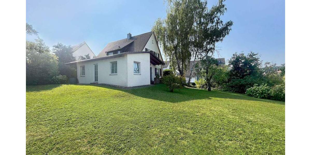 Einfamilienhaus Leonberg Ramtel - 6 Zimmer, 170 m&sup2;, 990.000&euro; | Angebot:24684442