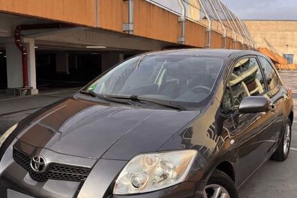 Toyota Auris 106.341 km 5.799 &euro; Esslingen am Neckar 73732