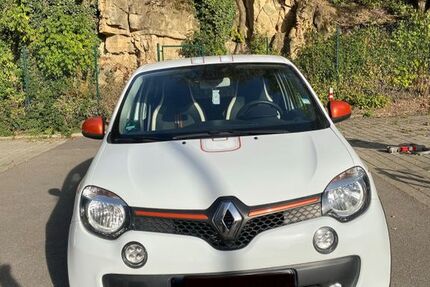 Renault Twingo 63.800 km 9.500 &euro; Stuttgart 70437