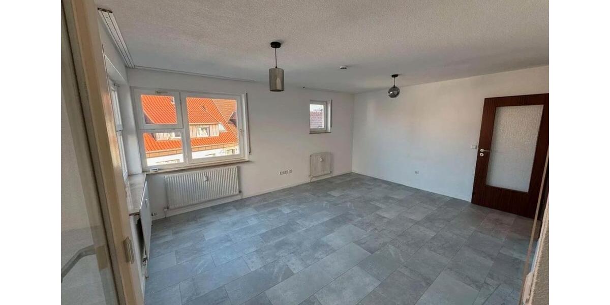 Etagenwohnung Fellbach Oeffingen - 3 Zimmer, 71 m&sup2;, 1.200&euro; | Angebot:24838121