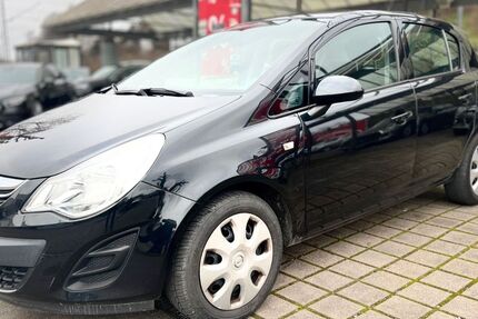 Opel Corsa 129.500 km 3.990 &euro; Esslingen am Neckar 73730