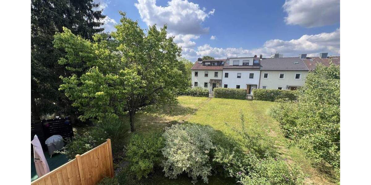 Mehrfamilienhaus, Wohnhaus Sindelfingen Mitte - 6 Zimmer, 122 m&sup2;, 419.000&euro; | Angebot:24860477