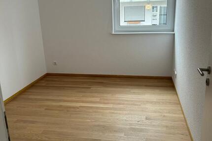 Wohnung Böblingen Dagersheim - 3 Zimmer, 82 m&sup2;, 1.700&euro; | Angebot:24853825