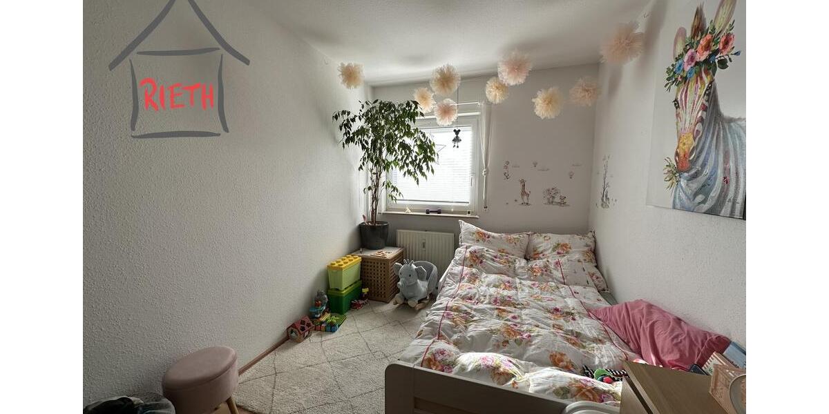 Etagenwohnung Tamm - 3.5 Zimmer, 96 m&sup2;, 1.100&euro; | Angebot:24381045