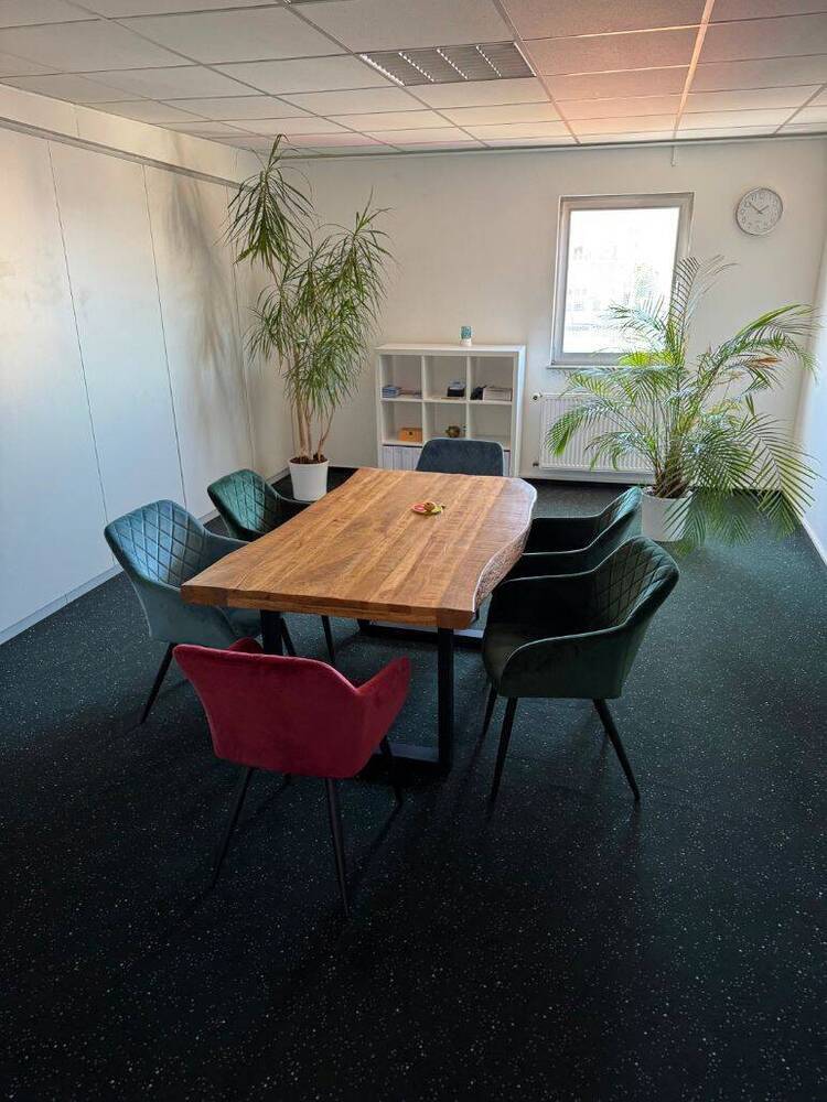 Büro Platz in Holzgerlingen - All-in-Miete
