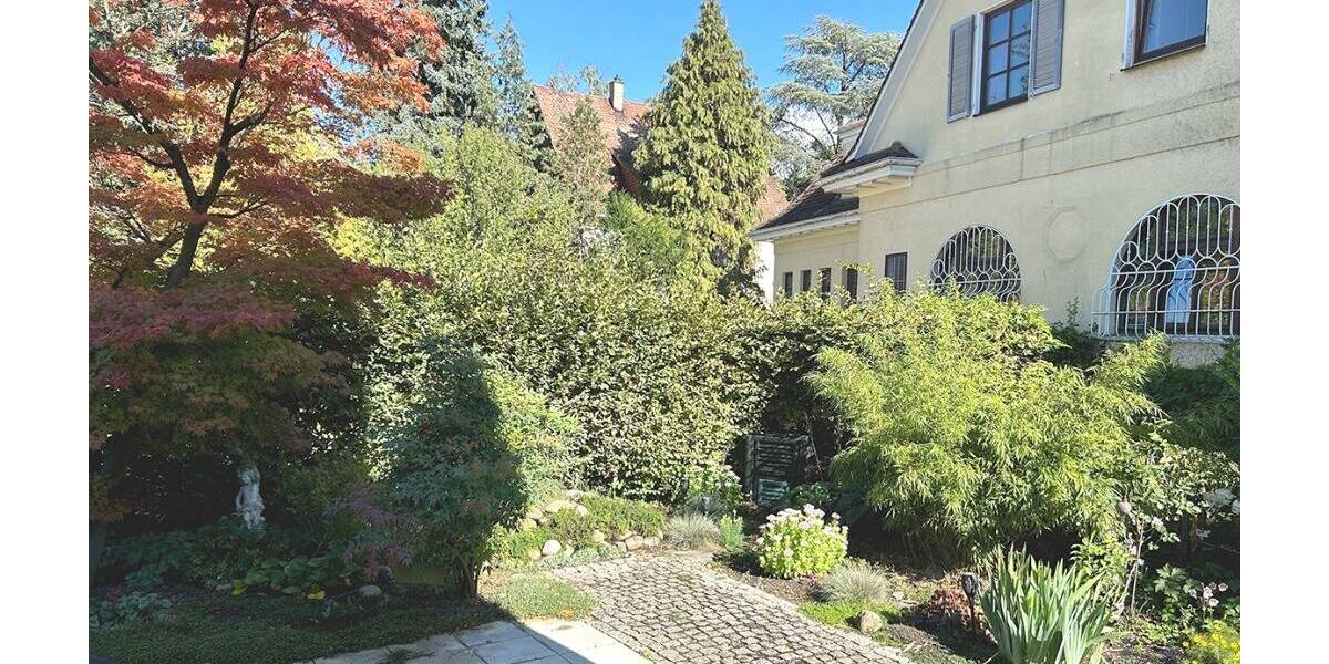Doppelhaushälfte Ludwigsburg Nord - 6 Zimmer, 225 m&sup2;, 1.150.000&euro; | Angebot:26751008