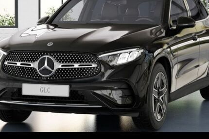 Mercedes-Benz GLC 200 9.900 km 54.990 &euro; Stuttgart 70372