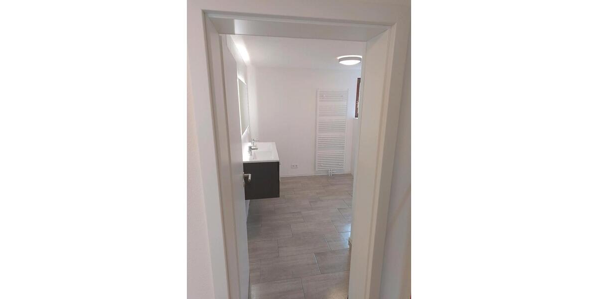 Etagenwohnung Rohrdorf - 3 Zimmer, 80 m&sup2;, 950&euro; | Angebot:26604033