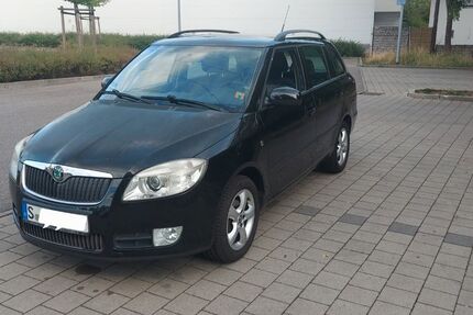 Skoda Fabia 225.000 km 1.950 &euro; Stuttgart 70565