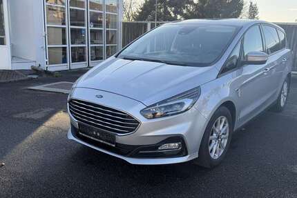 Ford S-Max 150.235 km 14.999 &euro; Ostfildern 73760