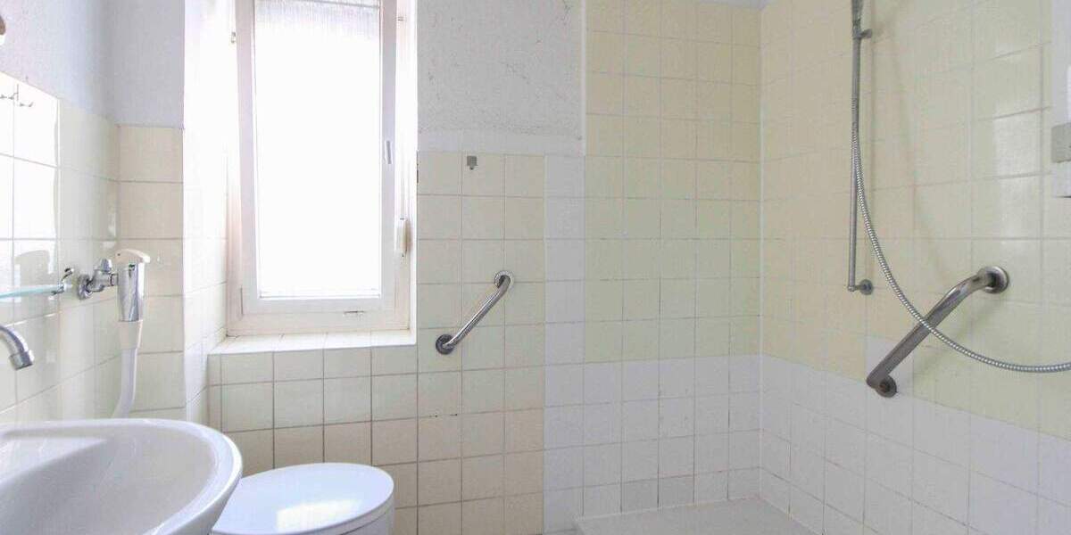 Mehrfamilienhaus, Wohnhaus Stuttgart Botnang - 9 Zimmer, 204 m&sup2;, 1.200.000&euro; | Angebot:24622147