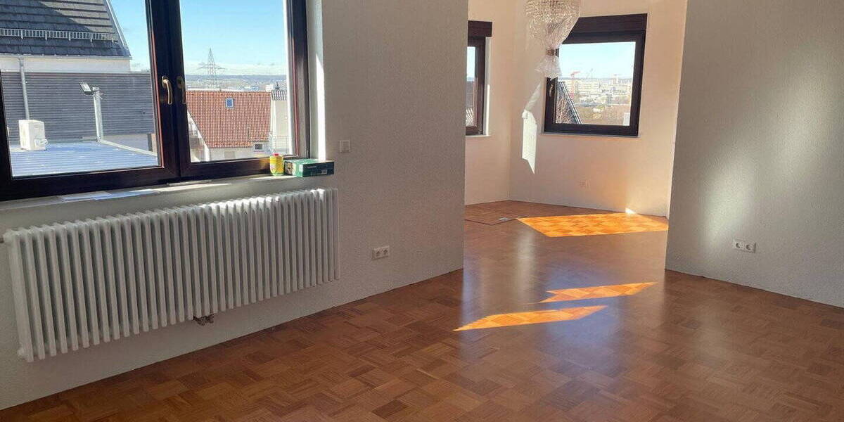 Etagenwohnung Böblingen - 2 Zimmer, 90 m&sup2;, 1.250&euro; | Angebot:26376911
