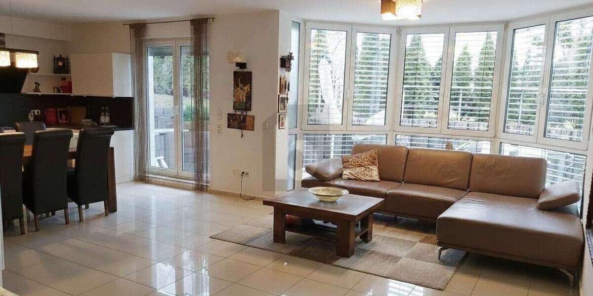 Etagenwohnung Sindelfingen Sindelfingen (Stadt) - 2.5 Zimmer, 99 m&sup2;, 399.000&euro; | Angebot:26633694