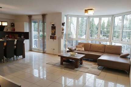 Wohnung Sindelfingen Sindelfingen (Stadt) - 2.5 Zimmer, 99 m&sup2;, 399.000&euro; | Angebot:26633694