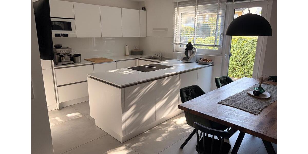 Reihenhaus Herrenberg - 5 Zimmer, 120 m&sup2;, 598.000&euro; | Angebot:27244491