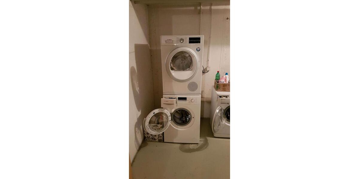 Dachgeschoßwohnung Stuttgart Neuwirtshaus - 2.5 Zimmer, 59 m&sup2;, 250.000&euro; | Angebot:26920779