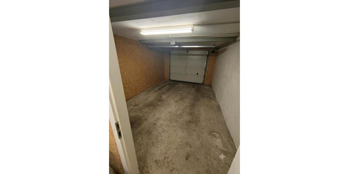 Erdgeschoßwohnung Esslingen am Neckar Brühl - 3.5 Zimmer, 98 m&sup2;, 1.450&euro; | Angebot:27553281