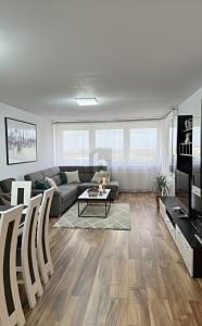 RUHE GENIEßEN, LICHT ERLEBEN - Erdgeschoßwohnung Sindelfingen Eichholz | Angebot:25450285