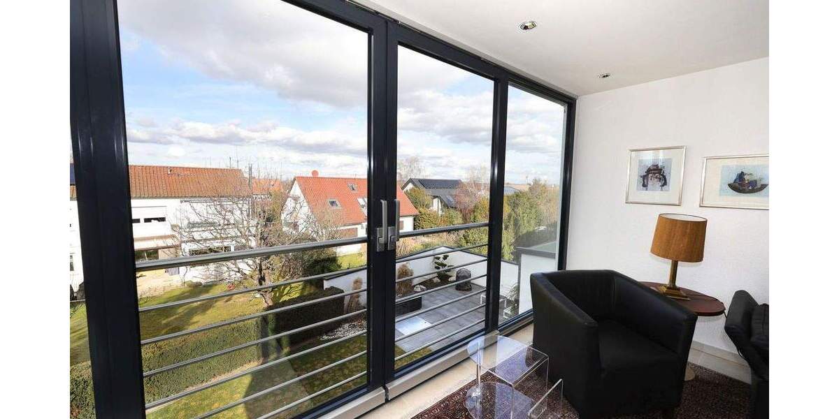 Etagenwohnung Leinfelden-Echterdingen Leinfelden - 4 Zimmer, 110 m&sup2;, 2.000&euro; | Angebot:24684199