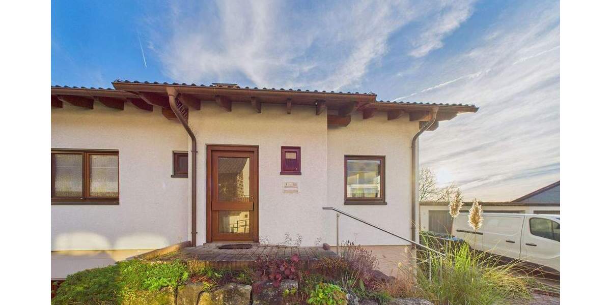 Bungalow Illingen - 6 Zimmer, 156 m&sup2;, 695.000&euro; | Angebot:25655412