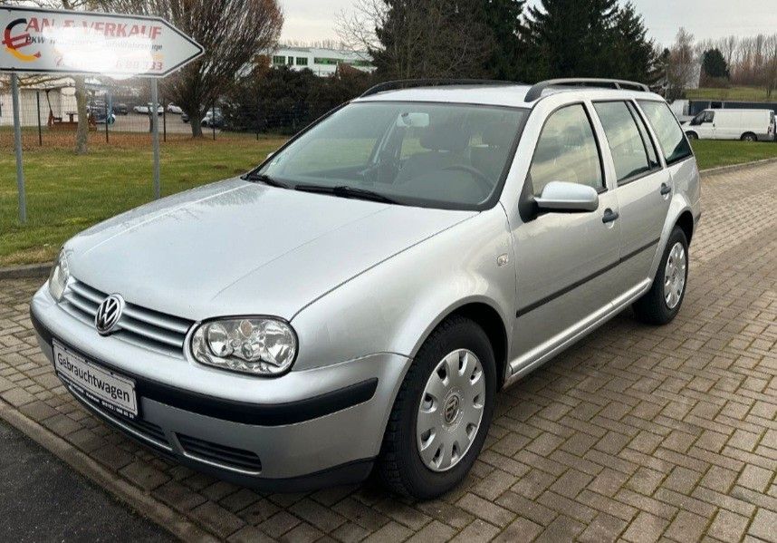VW Golf 150.000 km 3.500 &euro; Stuttgart 70563