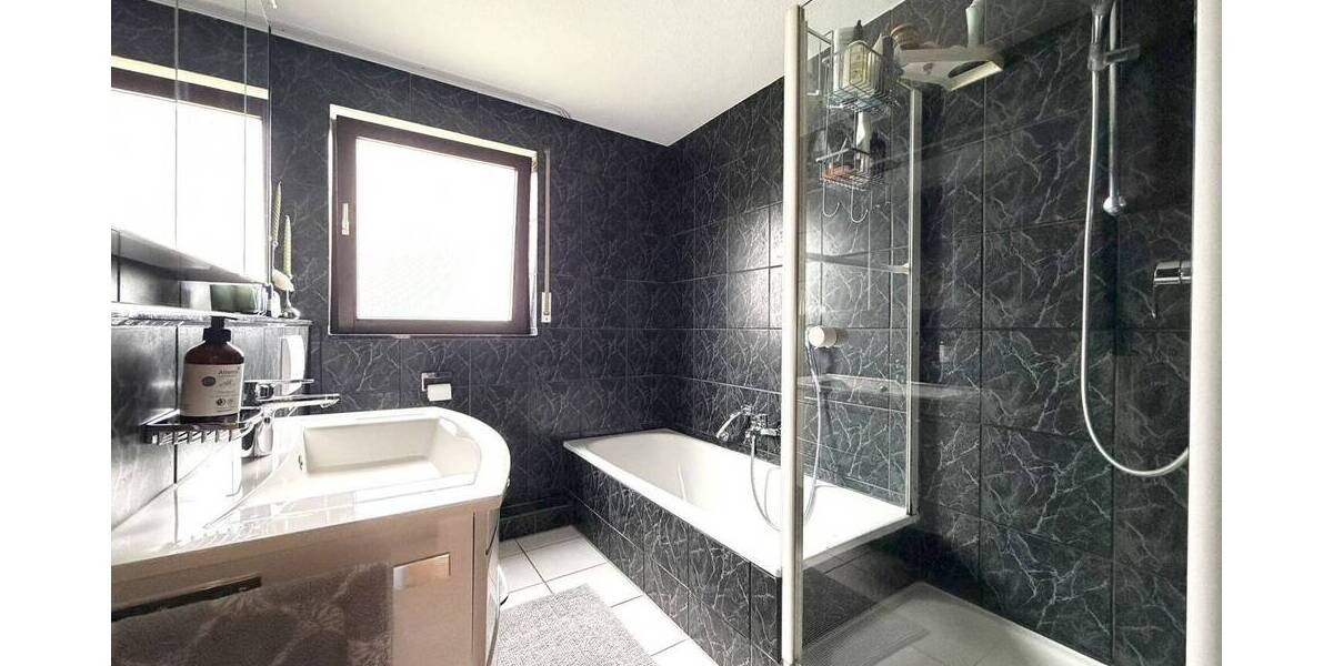 Etagenwohnung Ludwigsburg / Pflugfelden Pflugfelden - 3 Zimmer, 84 m&sup2;, 1.100&euro; | Angebot:26797903