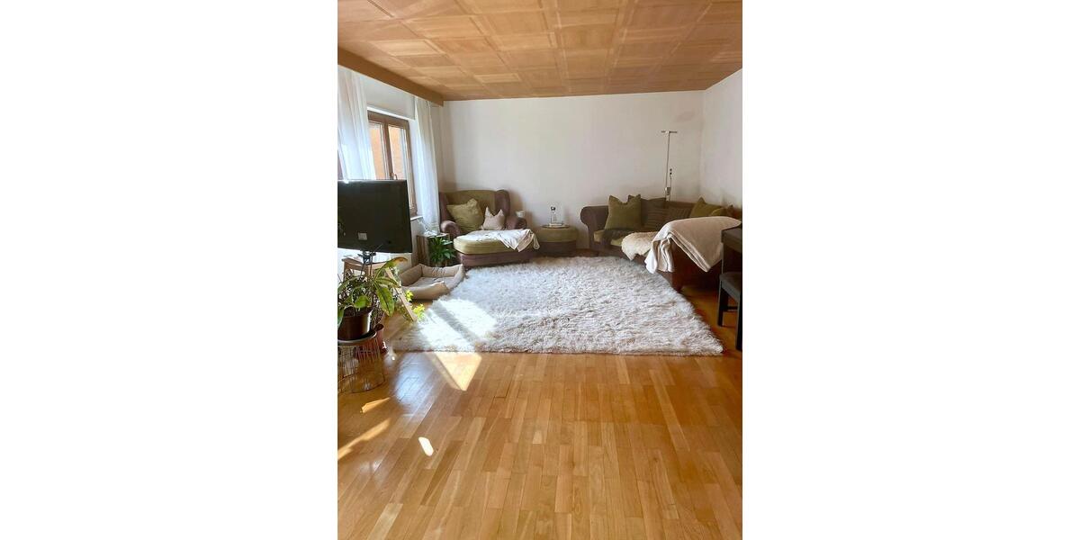 Einfamilienhaus Böblingen - 5.5 Zimmer, 170 m&sup2;, 490.000&euro; | Angebot:26634548